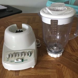 White blender
